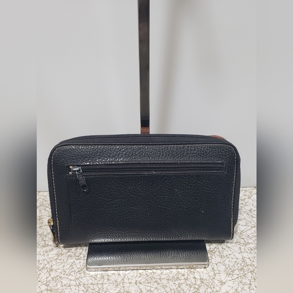 Vintage Leather Zip Around Wallet - Picture 8 of 10